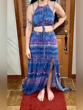 Good time USA Blue & Purple Pleated 2 piece with set side split